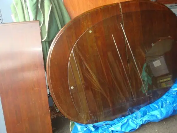 table, w/ glass