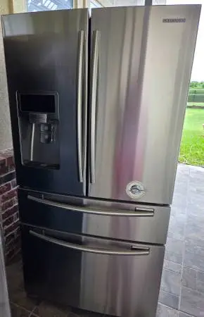 Samsung French door fridge stainless 28 cu. Ft.