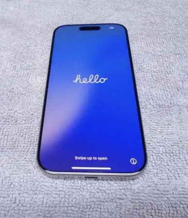 iPhone 16 PRO unlocked