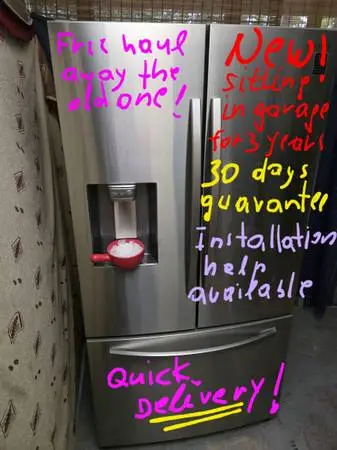 New Samsung French door refrigerator 28 cu ft Stainless steel 30 days guarantee!