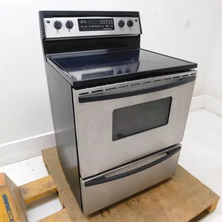 Maytag Jenn-Air 30 4-Burner Glasstop Electric Oven Stove Range