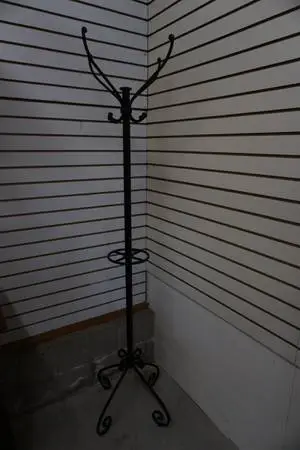 Iron Coat Tree