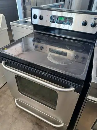 GE Stainless Steel Electric Oven/ Range