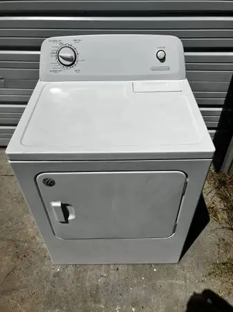 Very Nice - Elect. Dryer, XL-Capacity, Whirlpool - Works Great