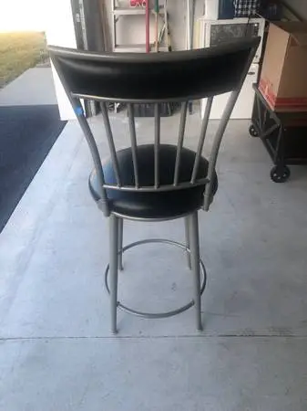 ONE Bar stool