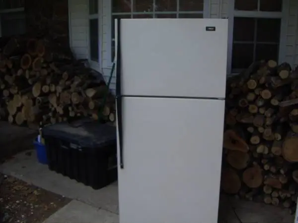 Roper refrigerator