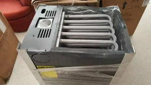 Goodman Gas Furnace100 000 BTU 80 Up flow Horizontal 2000 CFM GME