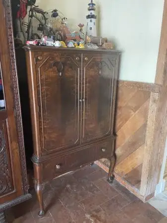 Armoire book cabinet