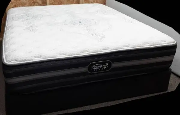 Queen Black Beauty Mattress set- Professionally Cleaned- Free Delivery