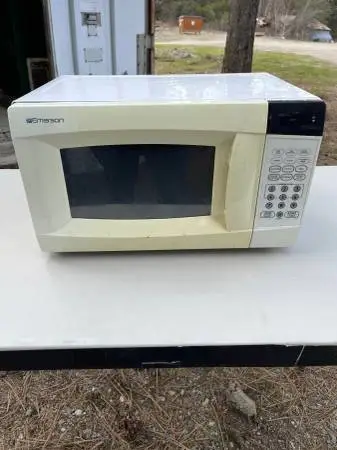 Microwave Oven