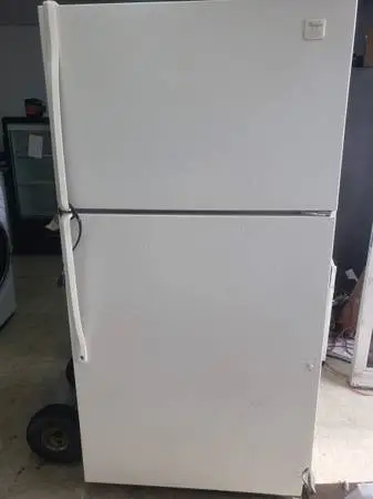 REFRIGERATOR . Refurbished . less with trade or b . offer .Buy old app