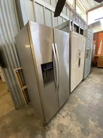 SS Whirlpool Refrigerator Side by Side Model #WRS571C1DM01 Used