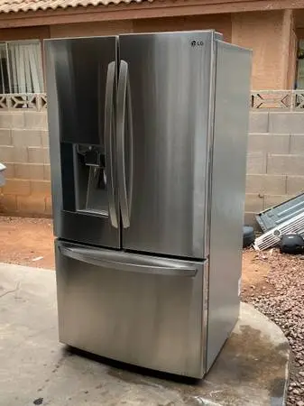 LG FRENCH DOOR STAINLESS STEEL REFRIGERATOR