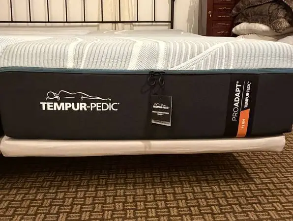 ***Brand New TEMPURPEDIC Pro Adapt FIRM Mattress***
