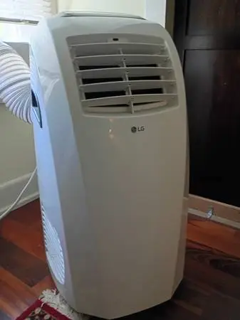 Portable LG Air Conditioner AC 8000BTU, firm for