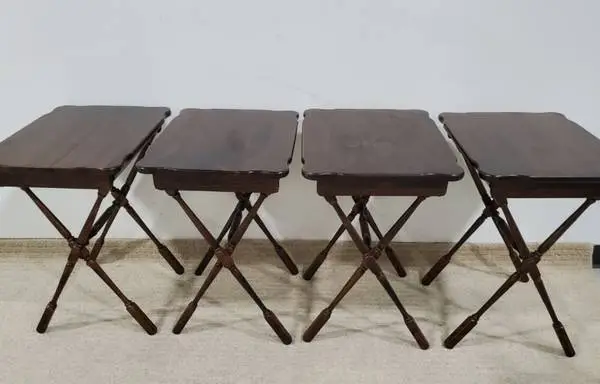 4 Antique Ethan Allen “Old Tavern” Style Folding Tv Trays