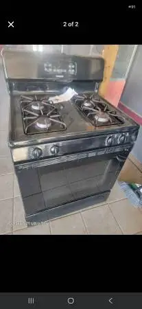 Hotpoint gas stove with oven