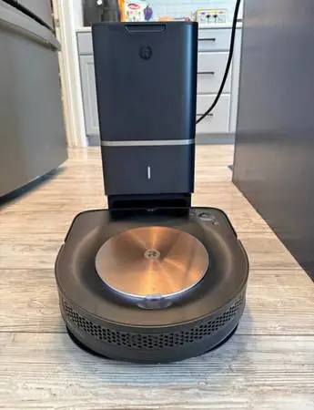 iRobot Roomba s9+