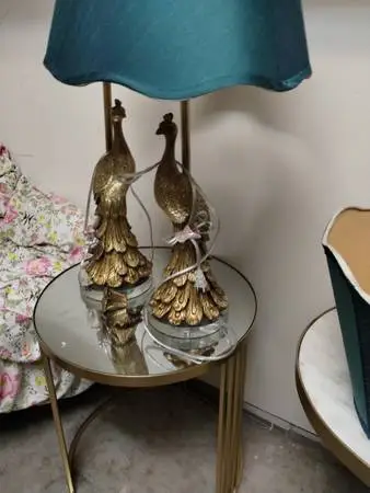 Peacock lamps