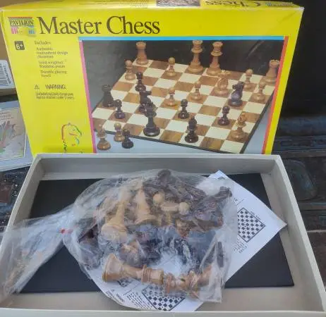 Pavilion Master Chess Set with 3.5 King 👑 Weighted Pieces
