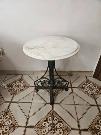 Beautiful  made in italy marbletop  table