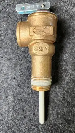 Cash Acme 3/4 in. NCLX-5LX Temperature and Pressure Relief Valve
