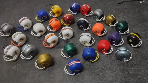 1978 NFL Gumball Machine Football Helmets