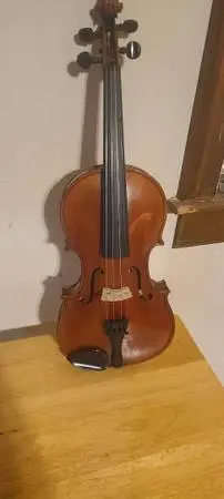 1906 Ernest Brambach one-piece violin