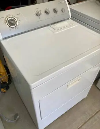 #24 Nice Whirlpool Electric Dryer