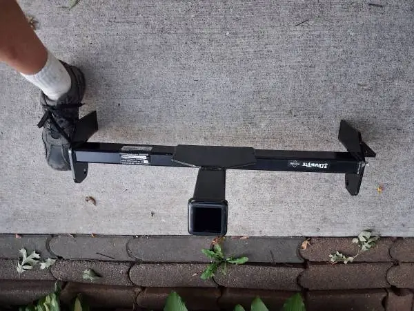 Draw tite frame mount reciever/ trailer hitch