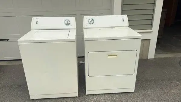 Matching Heavy Duty Washer & Dryer Set
