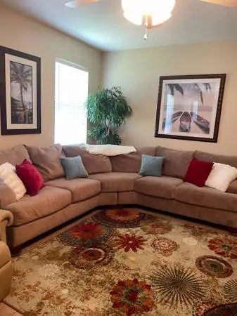 Sectional couch
