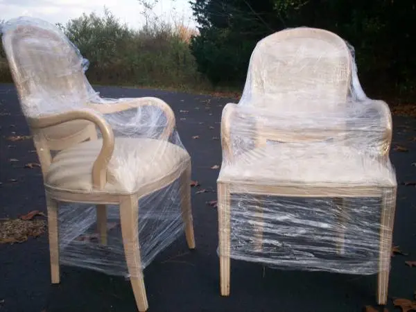 MOVING SALE~TOP QUALITY FURNITUR~EXCELLENT CONDITION~BRING ALL OFFERS!
