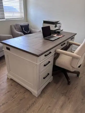 OFFICE DESK FOR SALE