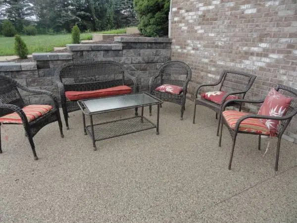 wicker furniture set