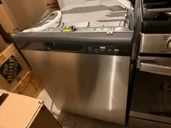 24 inch, built in stainless steel dishwasher