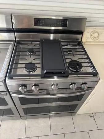 Samsung stainless steel gas stove