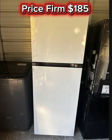 New LG LT09S2000W Top Freezer Refrigerator