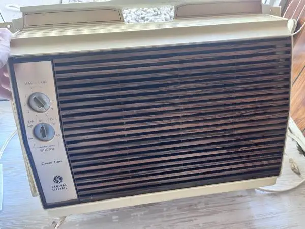 GE Air Conditioner