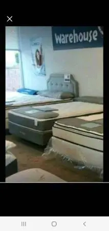 c queen bed