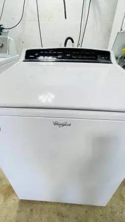 Whirlpool Washer / Lavadora
