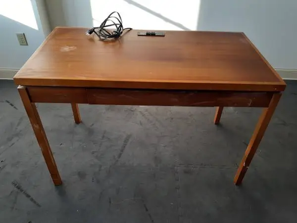 DESK