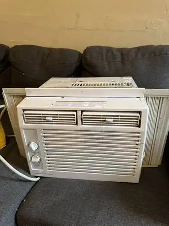 🔥❄️ 5000 BTU Window Air Conditioner