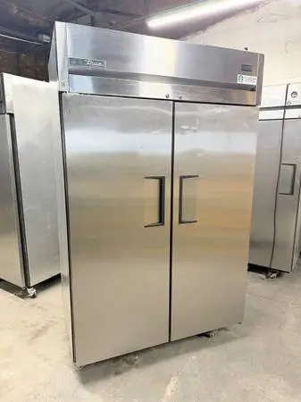 True two door refrigerator (2022)