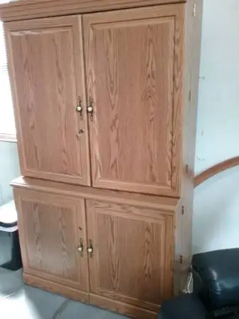 COMPUTER ARMOIRE