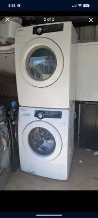 Samsung washer and dryer stackable 350$