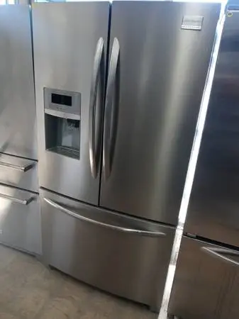 ★Frigidaire Gallery stainless steel french door refrigerator