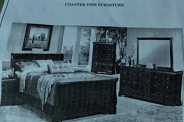 3-Piece Coaster Queen Bedroom Set (Bed, Dresser, End Table) – Moving