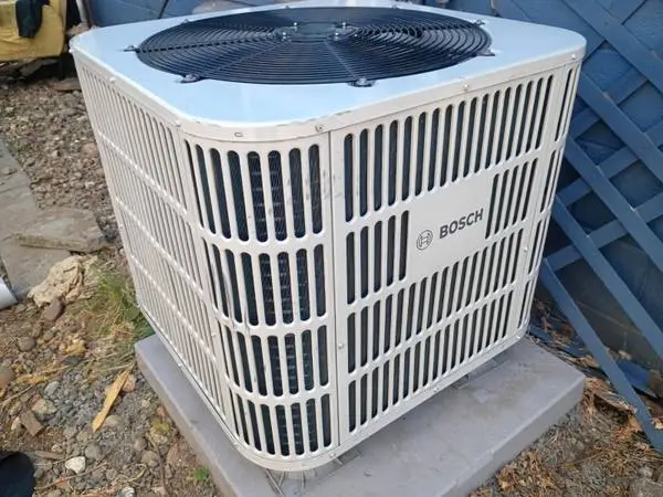 Complete 2-Ton Bosch Inverter Heat Pump Split System + Smart Control B