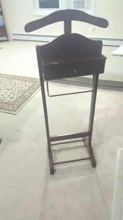 Wooden Personal Valet Stand